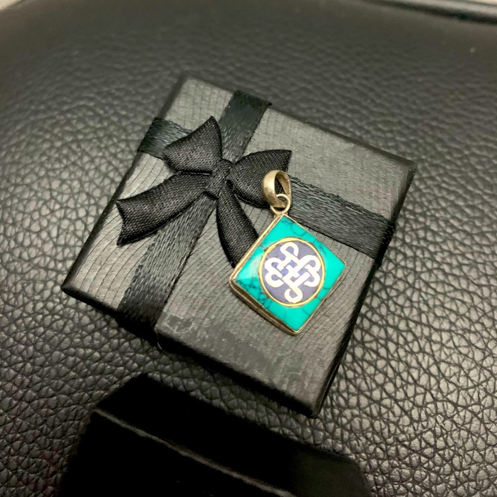 Handmade endless knot 925 silver pendant
